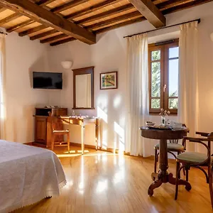 https://hotel-la-pace-asciano.it-tuscanyhotel.com